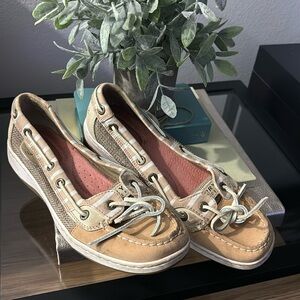 Great condition Sperry’s